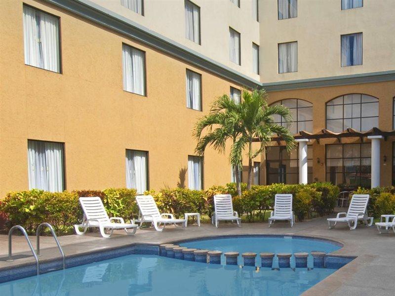 Fiesta Inn Poza Rica Eksteriør billede